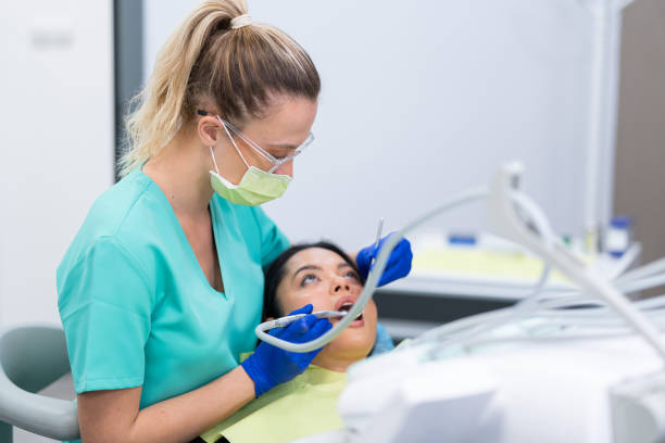 Best Broken or Cracked Tooth Emergency Dentist in Crest View Heights, NY
